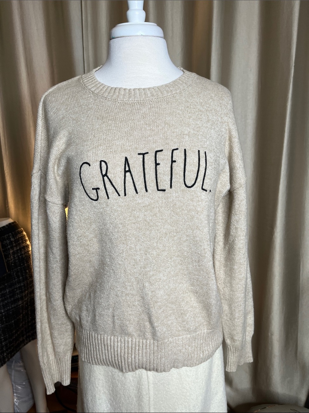 GRATEFUL raglan sweater Rae Dunn in oatmeal with black